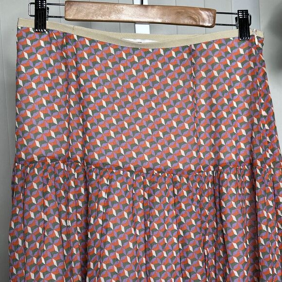 0039 Italy Tiered Short Skirt Geometric Flowy Made in Portugal Size L - Picture 2 of 9